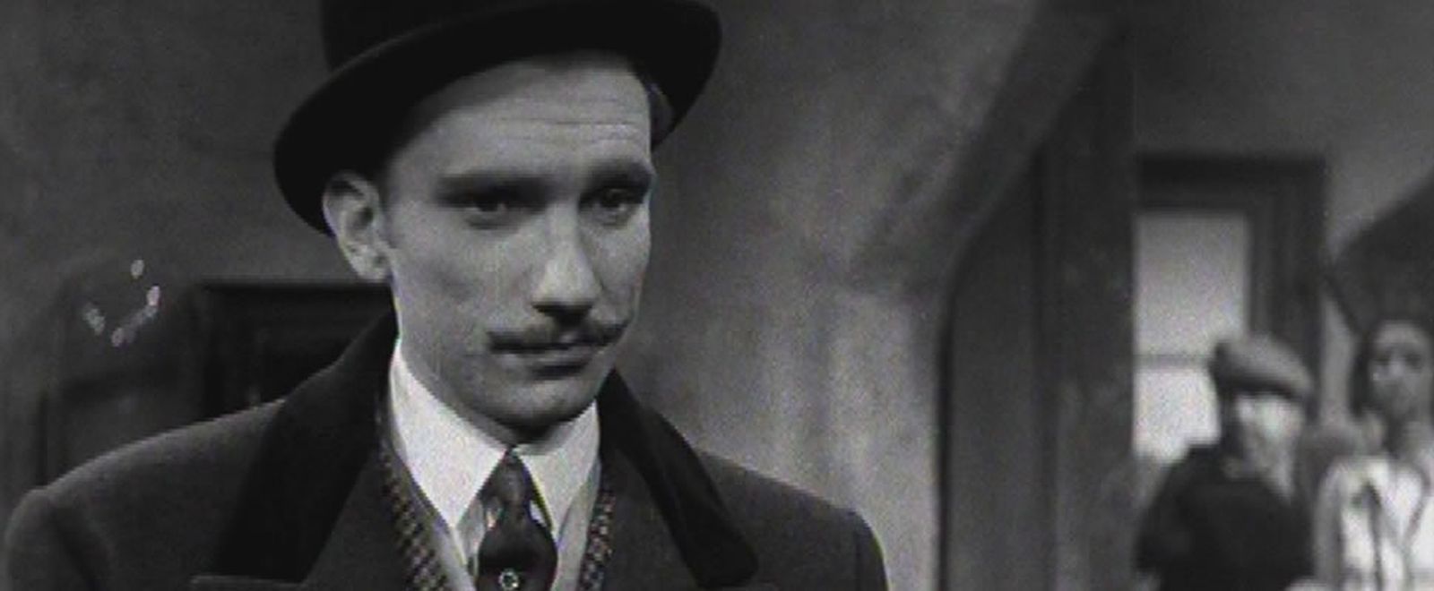 Fernando Fernán Gómez en 'Domingo de Carnaval', de Edgar Neville