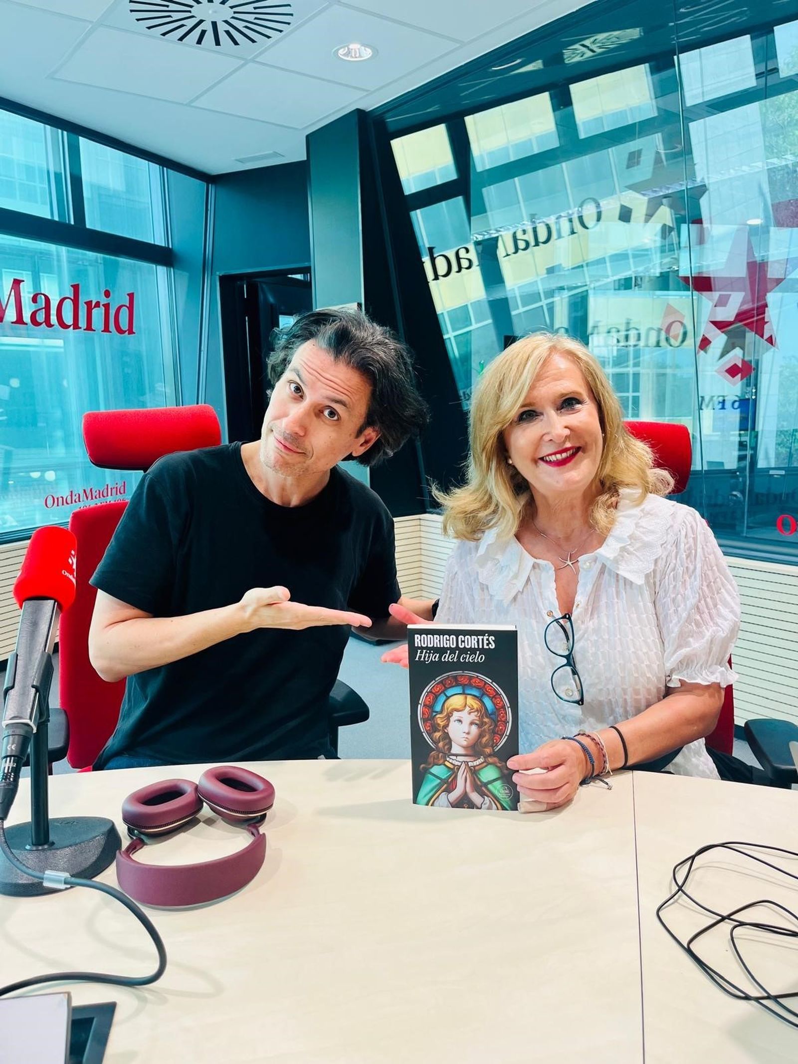 Rodrigo Cortés: “Creo en las novelas que respetan al lector hasta el punto de desafiarlo”