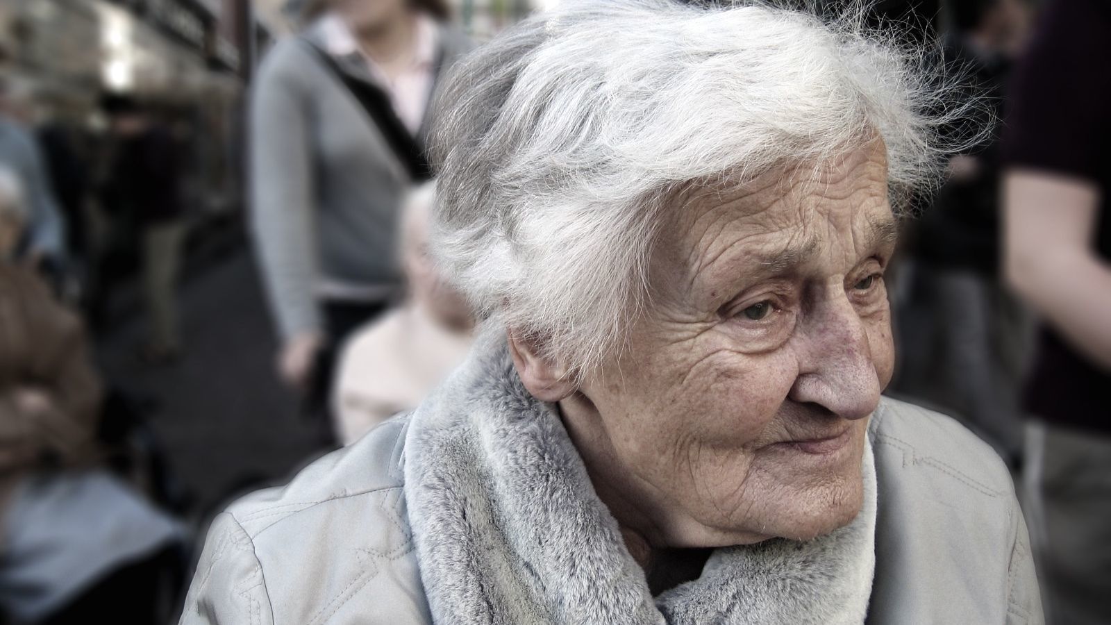 Madrid creará una Red de Envejecimiento Activo para prevenir la soledad entre los mayores
