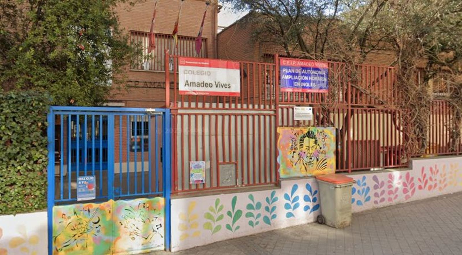 Colegio público Amadeo Vives, en Aluche, latina