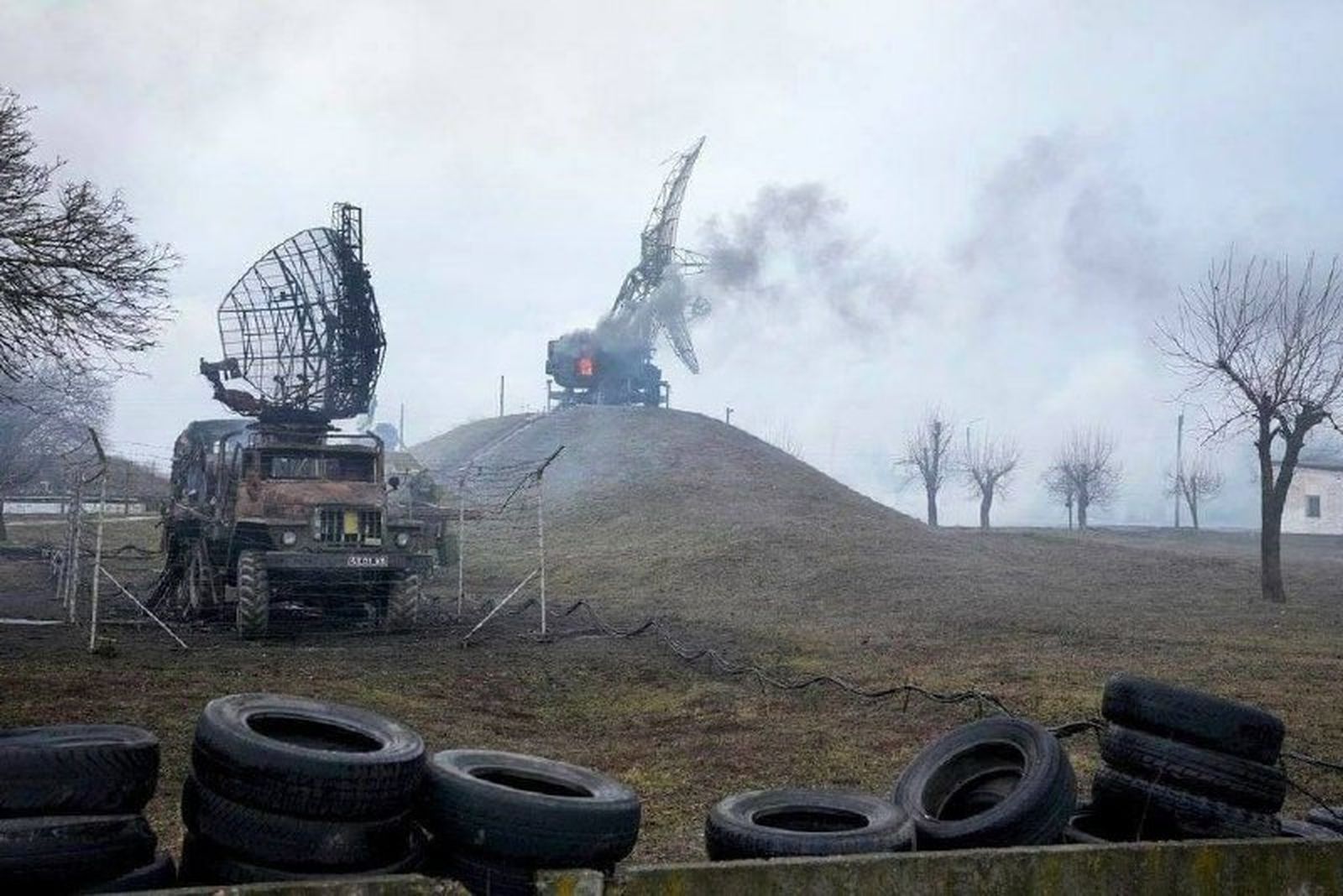 Tanque ruso cerca de Kharkiv