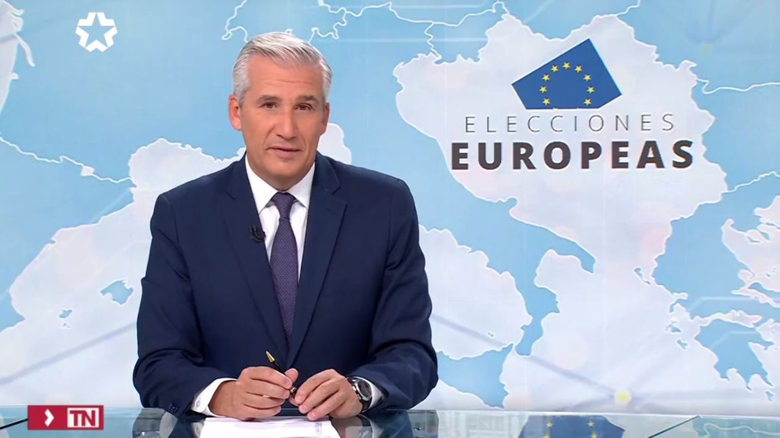 Víctor Arribas, presentador y editor del 'Telenoticias 1'