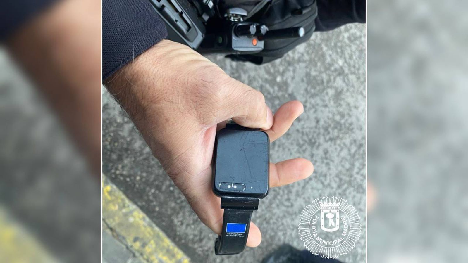 Pulsera antimaltrato incautada a un hombre en Usera