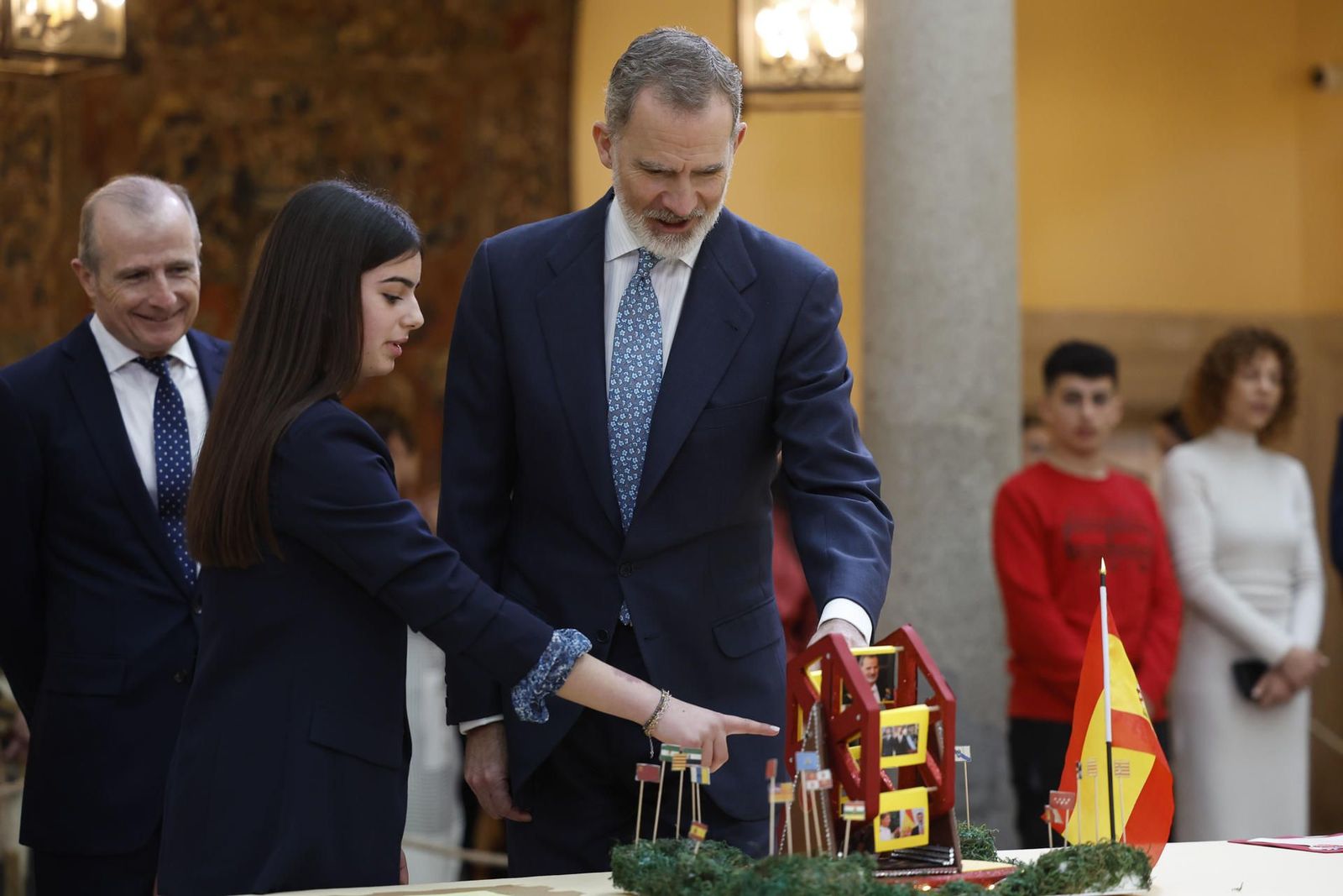 Felipe VI recibe a los niños ganadores del concurso '¿Qué es un rey para ti?'