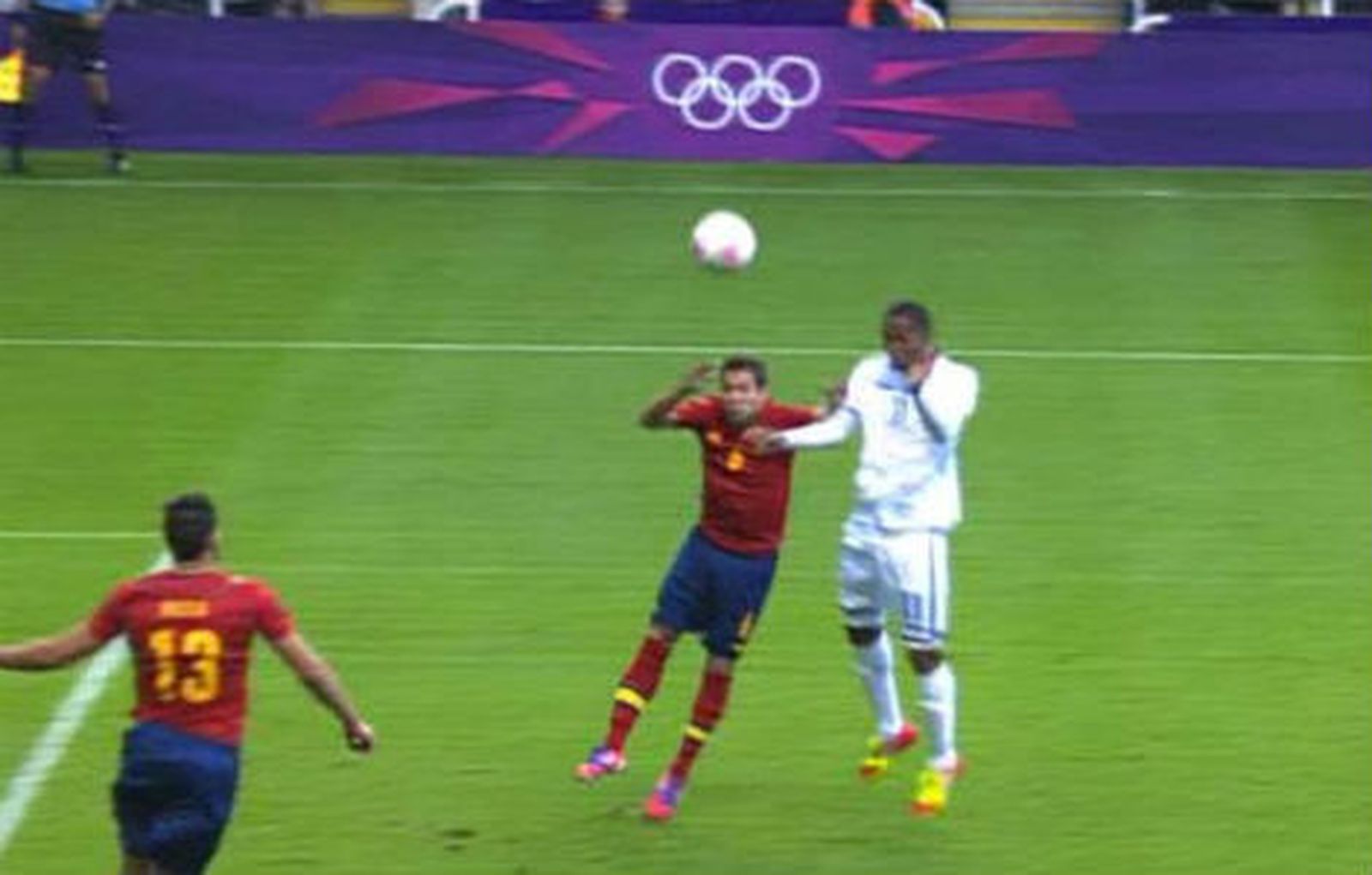 España pierde también ante Honduras y queda eliminada sin marcar un gol