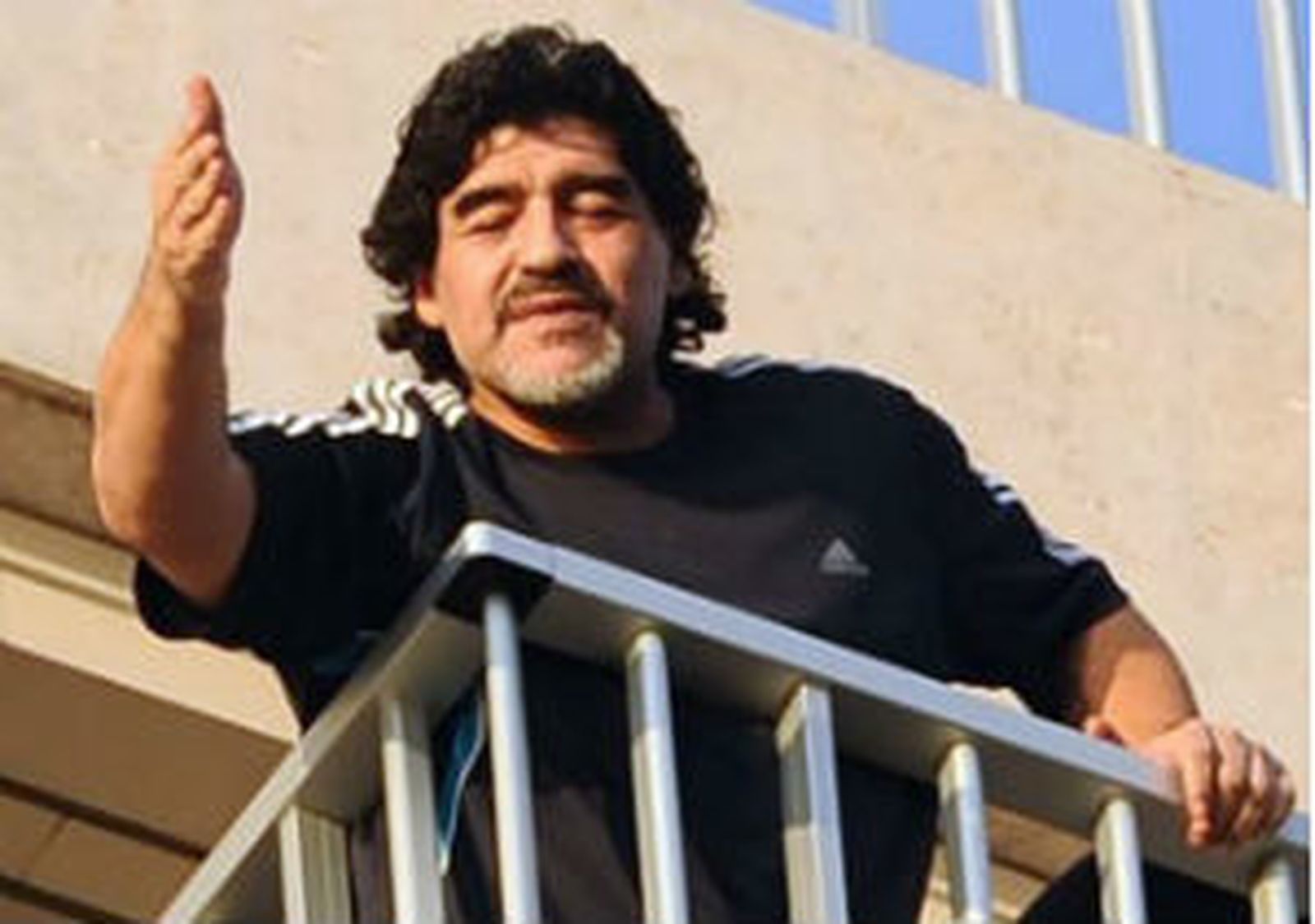 Maradona vuelve a Italia