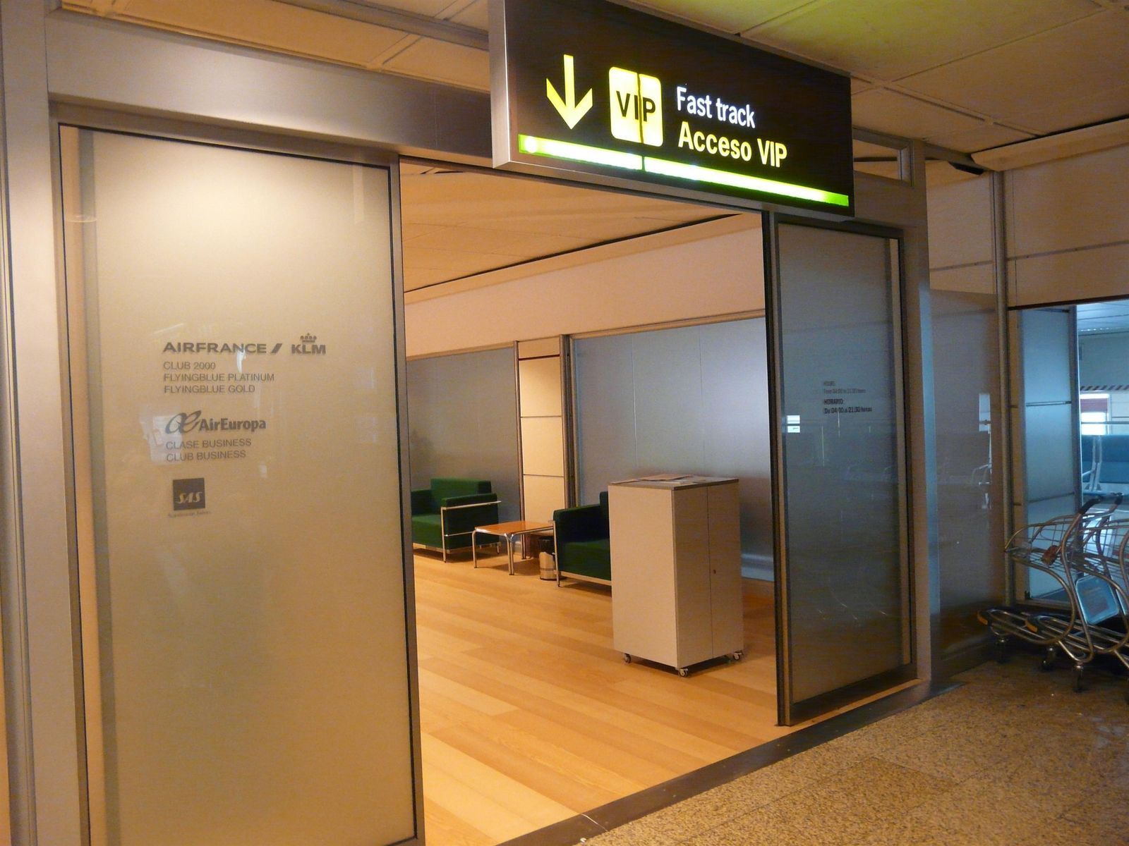 'Fast Track' o acceso VIP en Madrid-Barajas