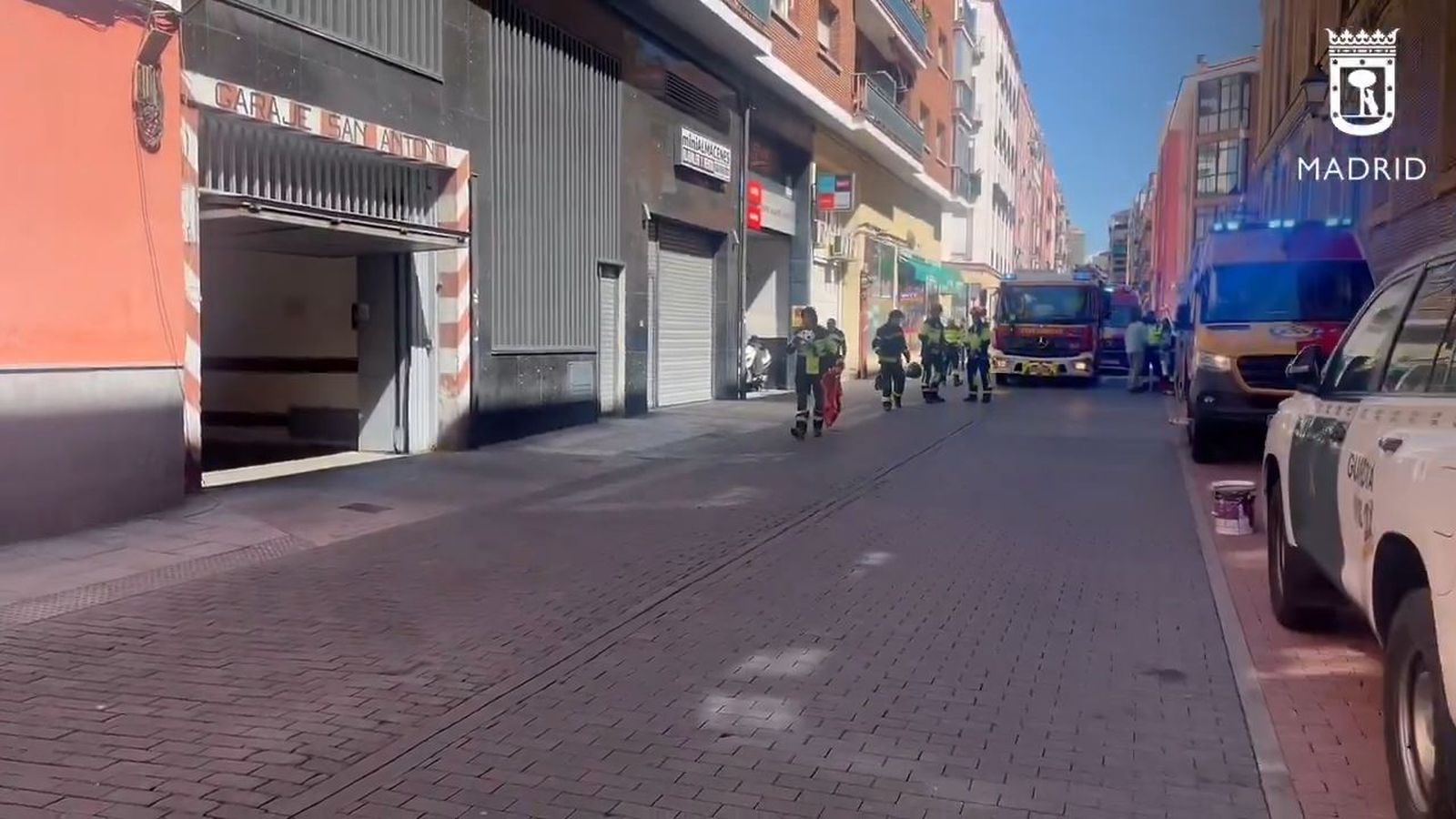 Seis hospitalizados por inhalar monóxido en un garaje de Arganzuela