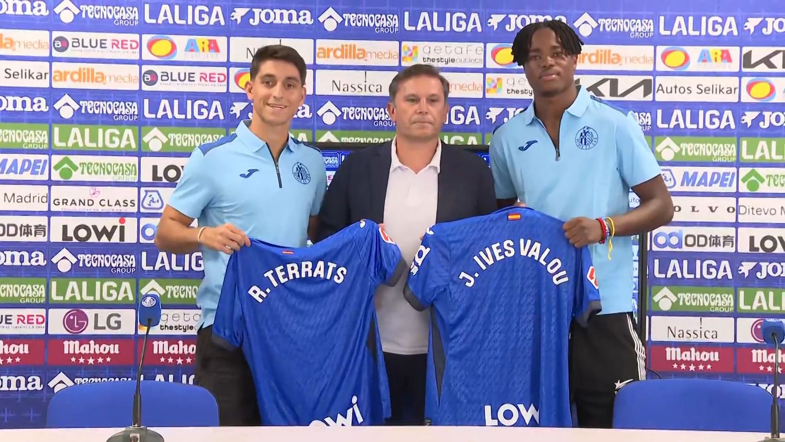 El Getafe presenta a Terrats y Valou