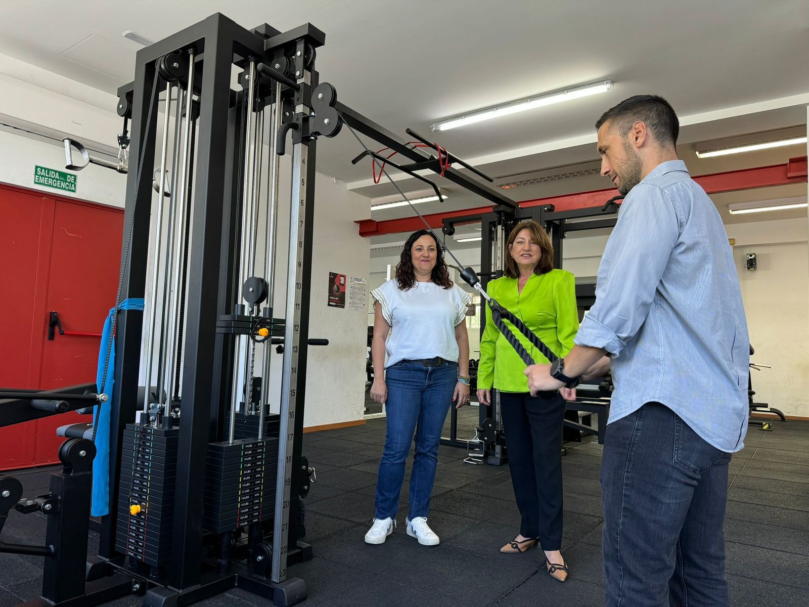 Nuevo material en el gimnasio municipal de Perales de Tajuña