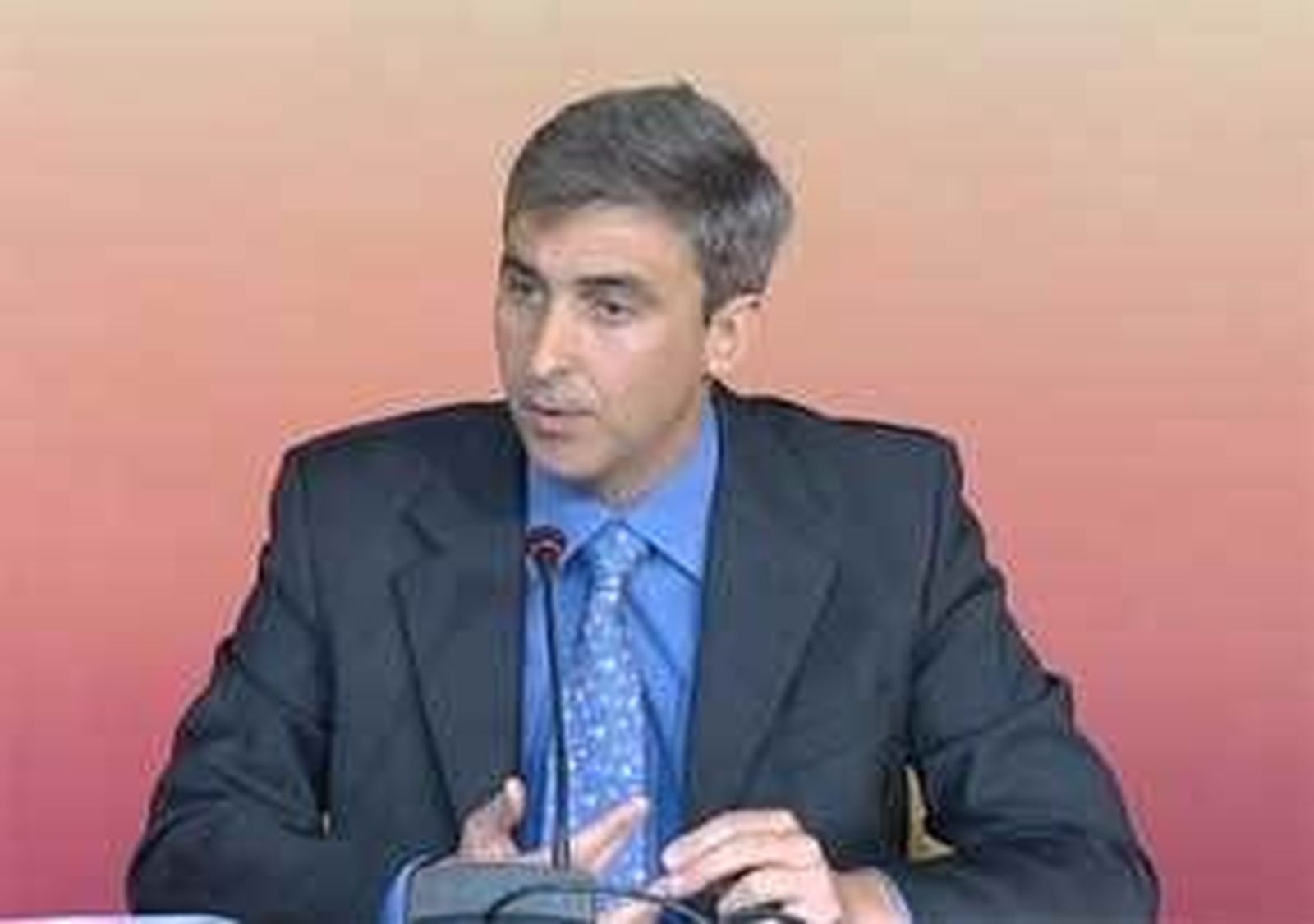 UPyD quiere que Ayuntamiento aclare la contabilidad "superirregular" del Club de Campo