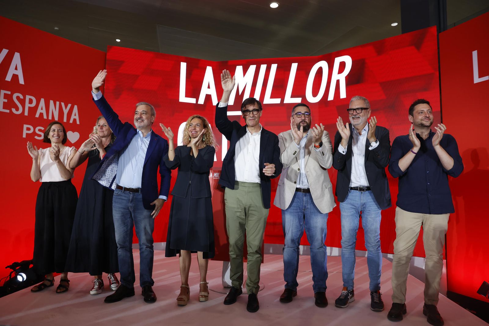 El PSC ganaría las elecciones generales y las catalanas, según el sondeo de la Generalitat