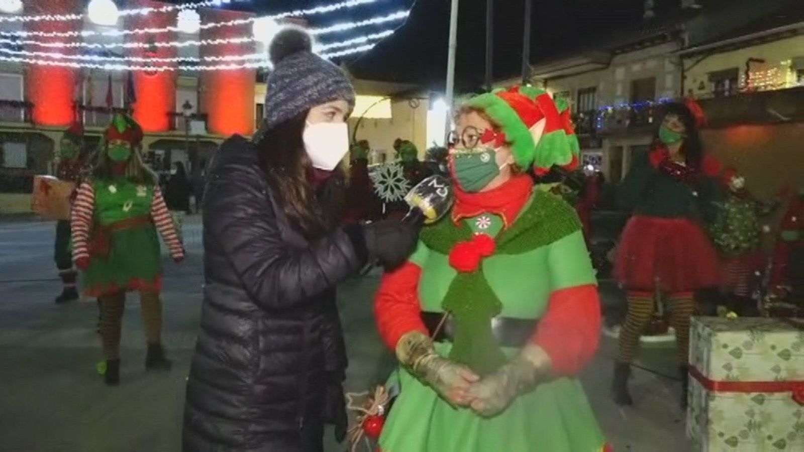 Las elfas de Algete que reparten ilusión en el municipio