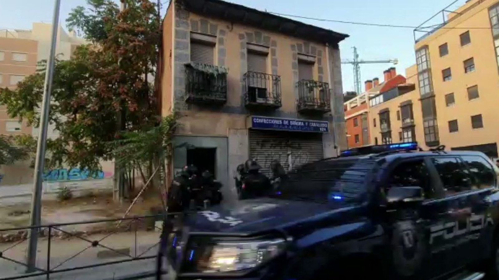 Ocho personas desalojadas de un edificio municipal okupado en Tetuán