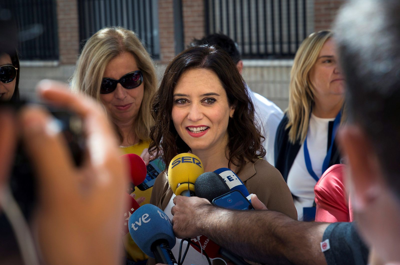 Díaz Ayuso: "Puede pasar que Ciudadanos pacte con el PSOE"