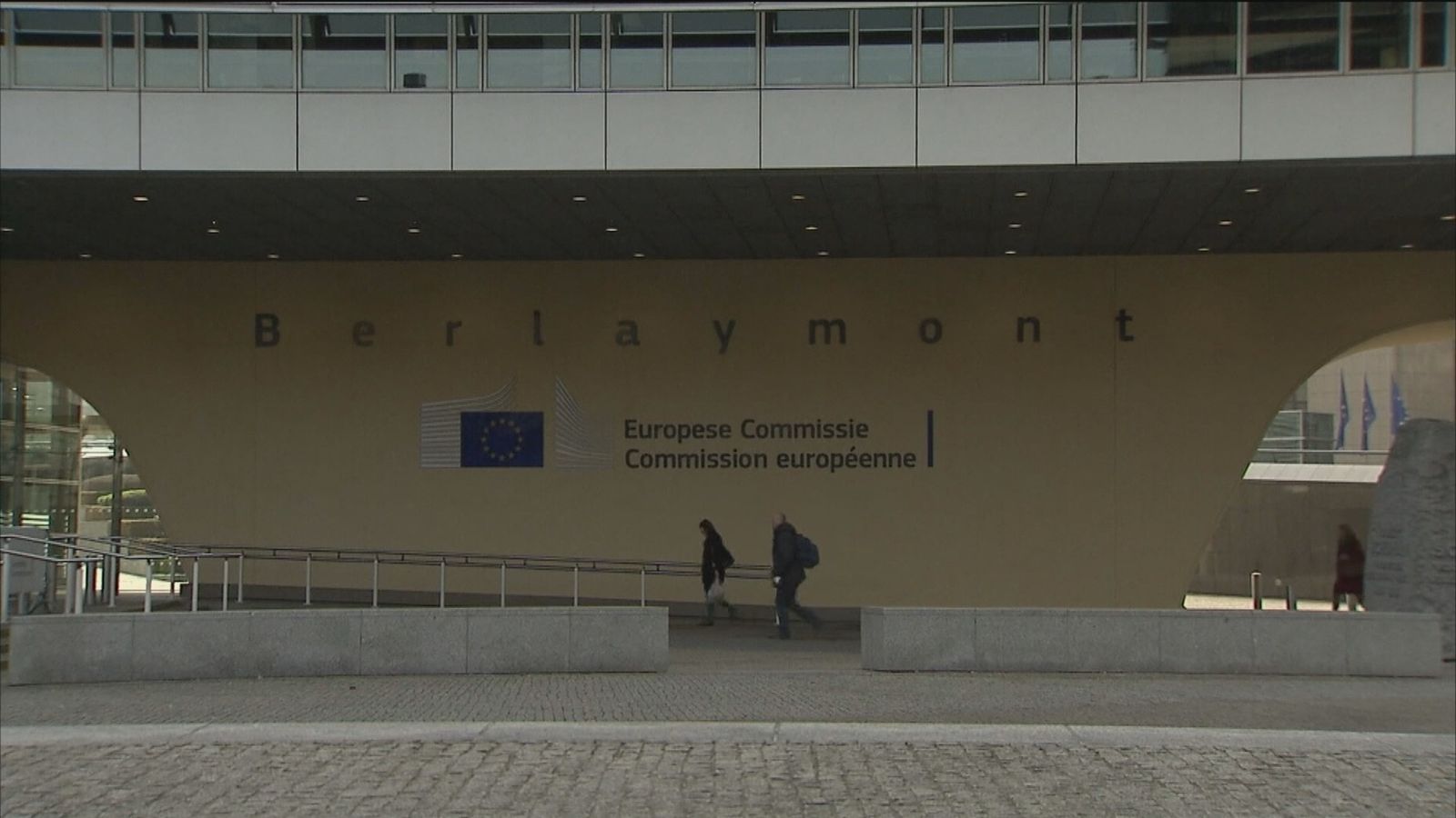 La Comisión Europea  penalizará a España si no culmina la reforma de pensiones