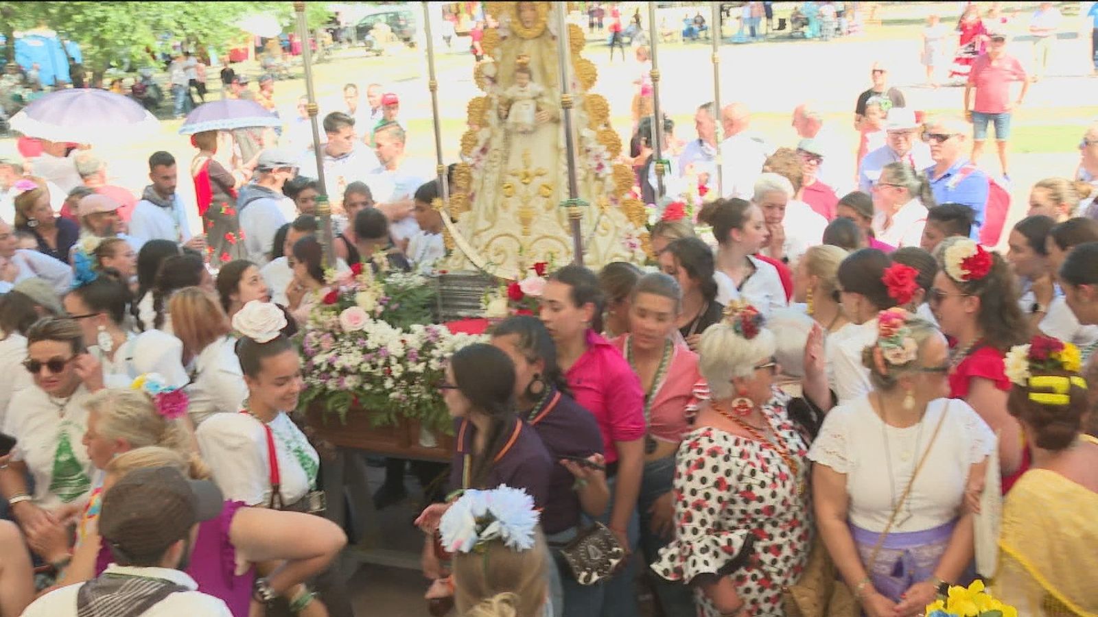 La romería rociera de Getafe levanta el campamento en el Cerro de los Ángeles