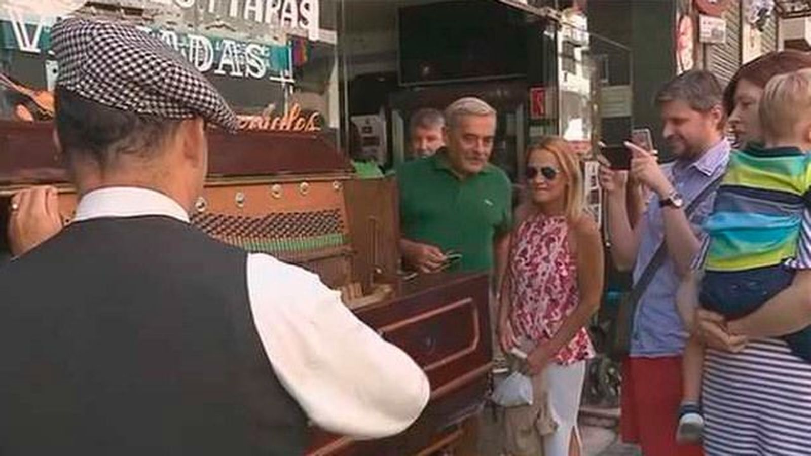 Previo de La Paloma