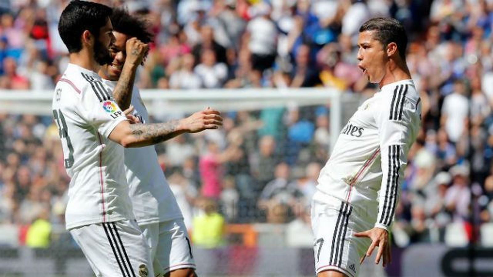 3-0. El Real Madrid golea al Eibar y reduce diferencias con el Barça