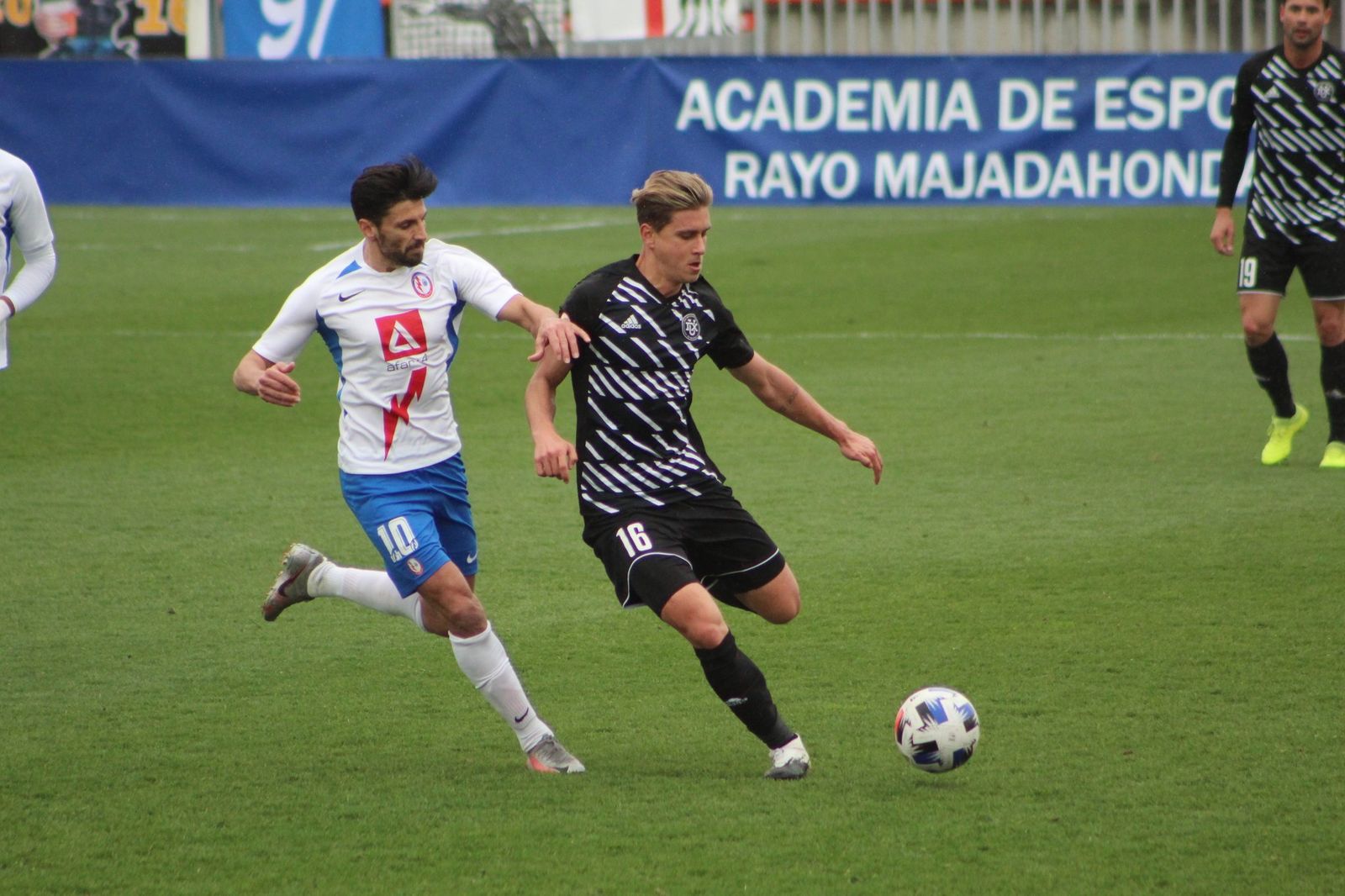 Rayo Majadahonda-DUX Internacional