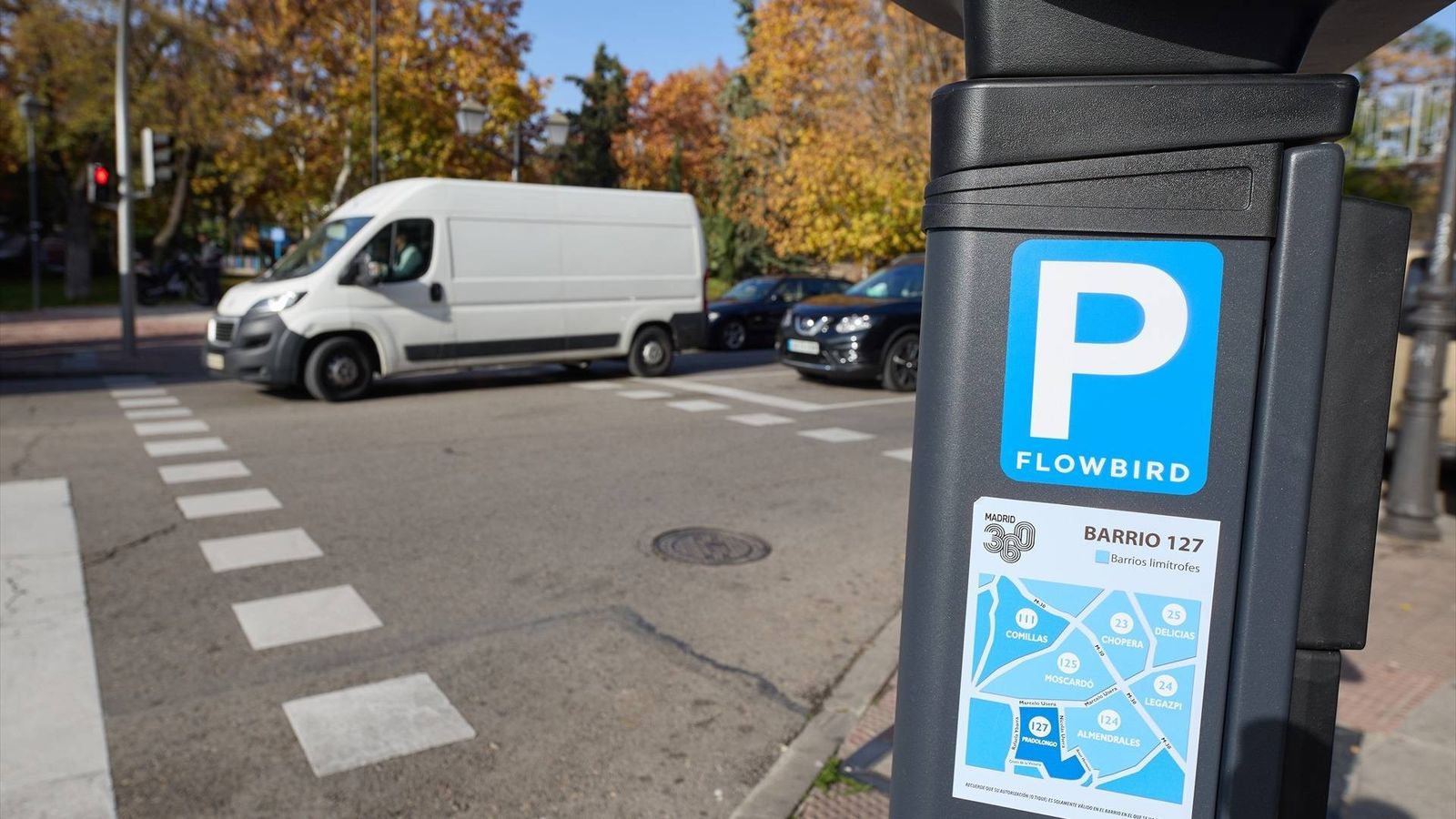 Parquímetro en la nueva zona SER en el barrio de Usera