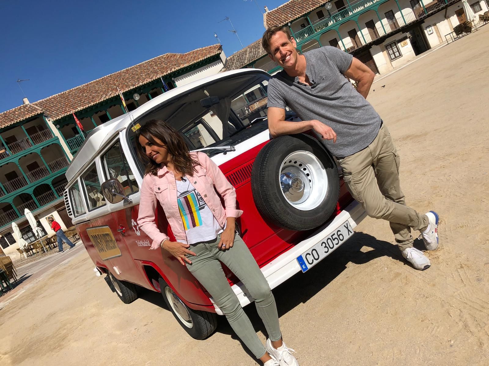 Carmen Alcayde y Óscar Martínez, en 'Dos en la carretera'.