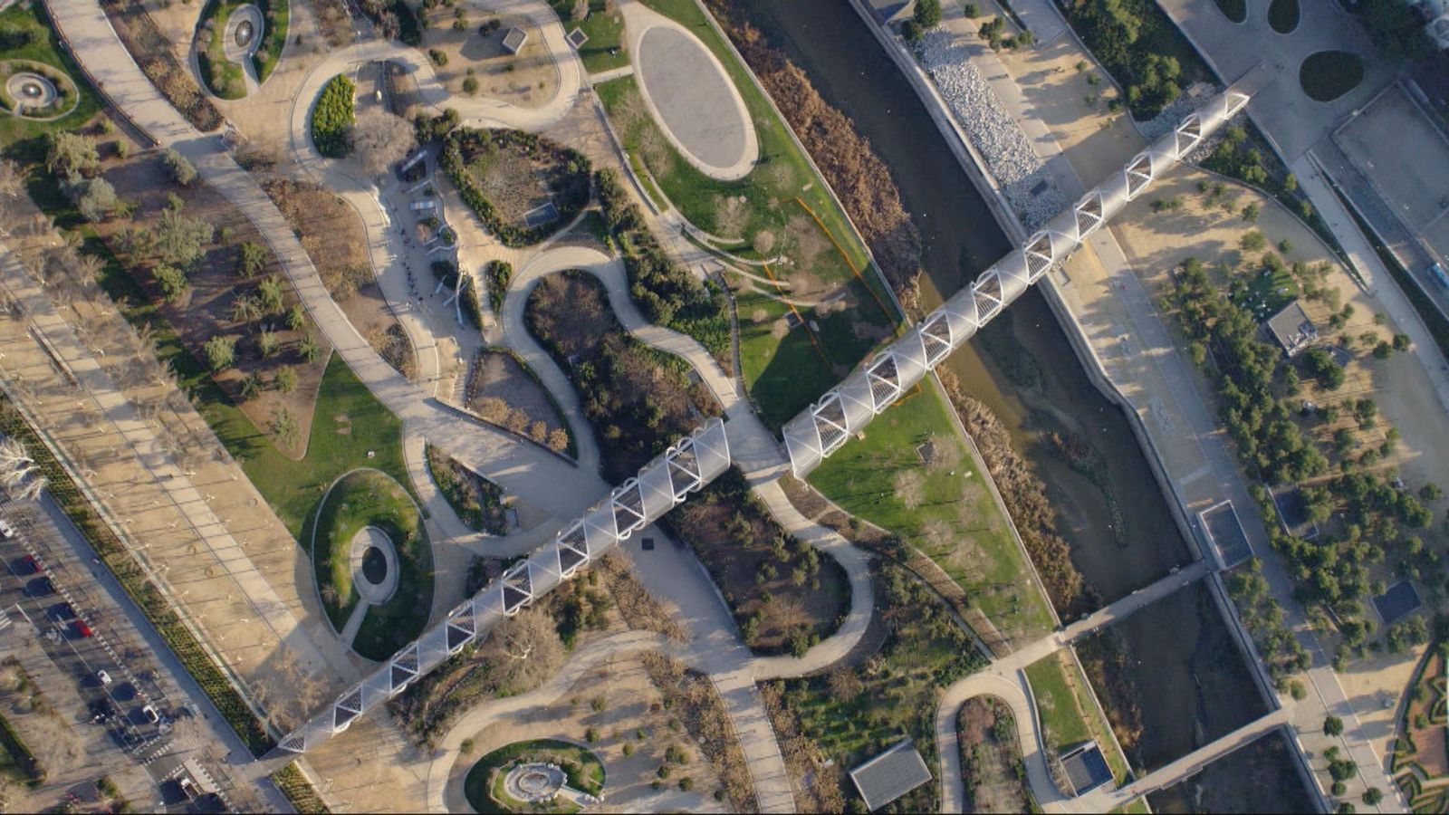 Puente monumental de Arganzuela