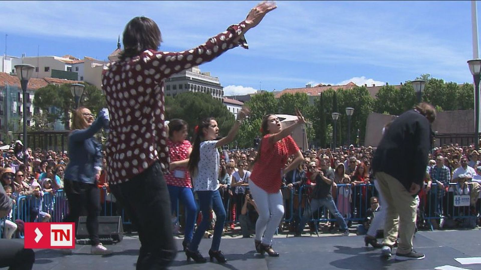 Flamenco Madrid 2018 bate de nuevo el récord del mayor número de personas bailando a la vez