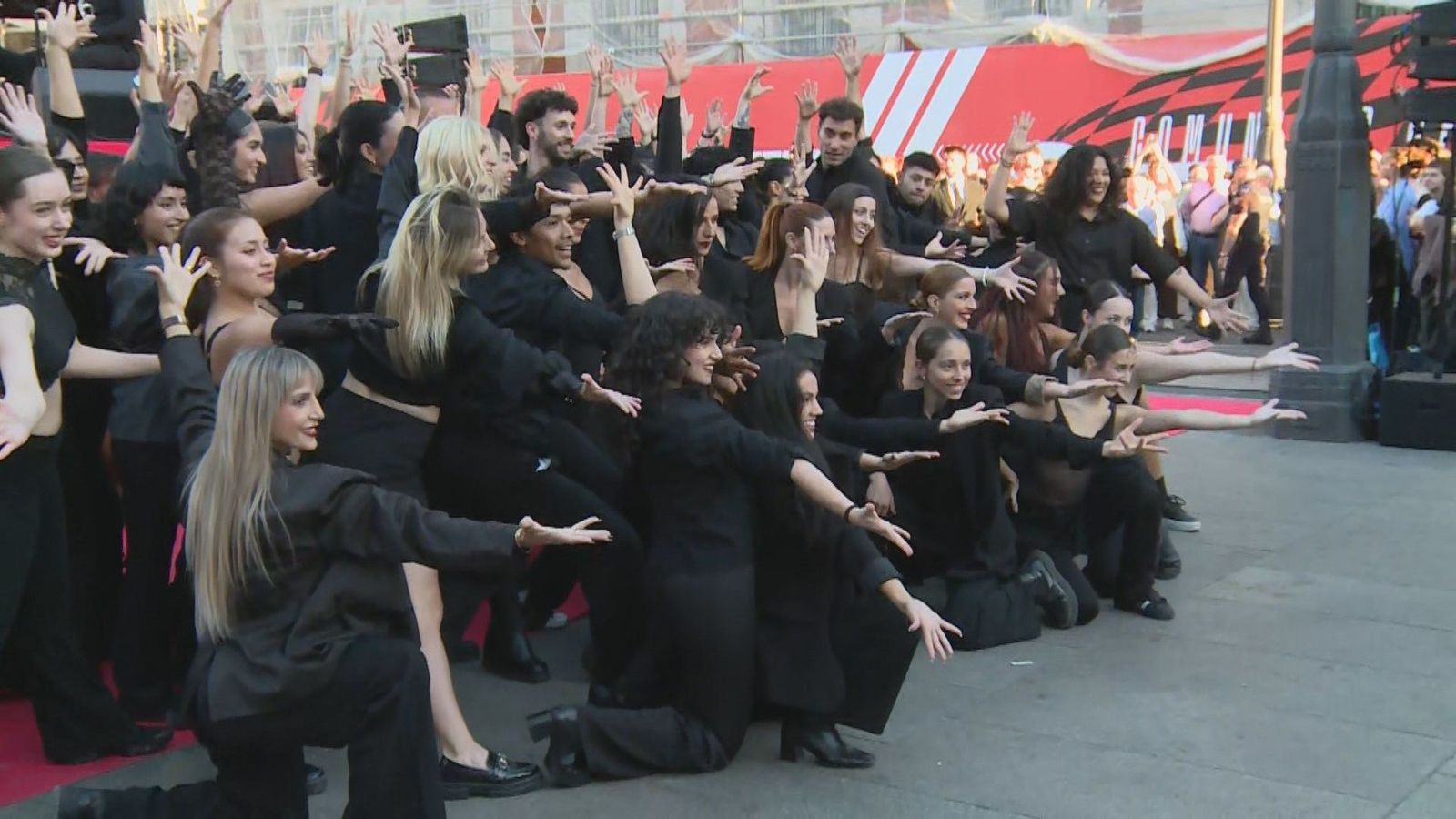 Cabaret da su pistoletazo de salida en plena Puerta del Sol