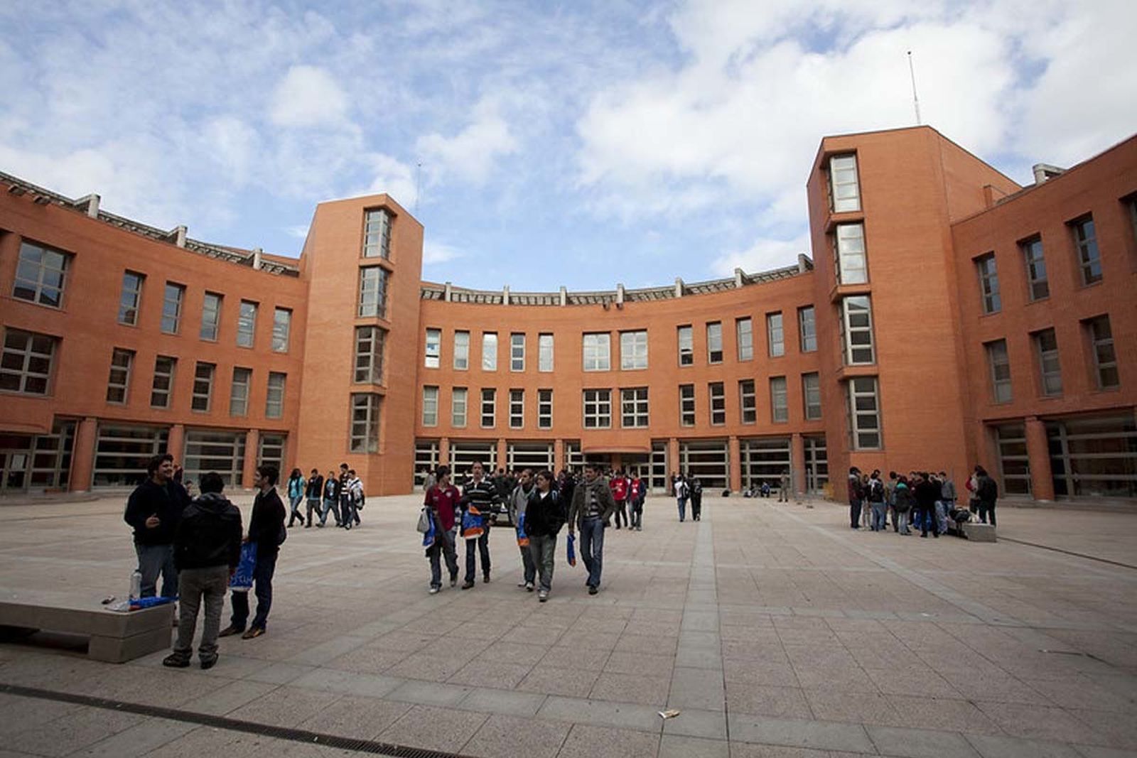 Escuela Politécnica de Alcalá