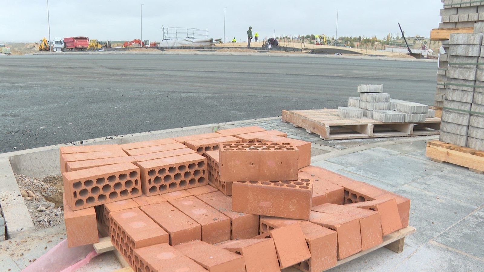 El desarrollo urbanístico de Valdecarros avanza con la construcción de una nueva vía urbana