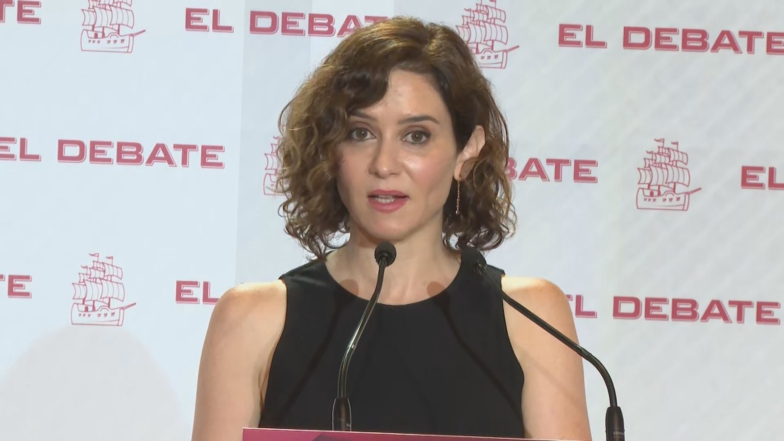 Ayuso anuncia que la Comunidad va a deflactar todos los tramos del IRPF para el año que viene