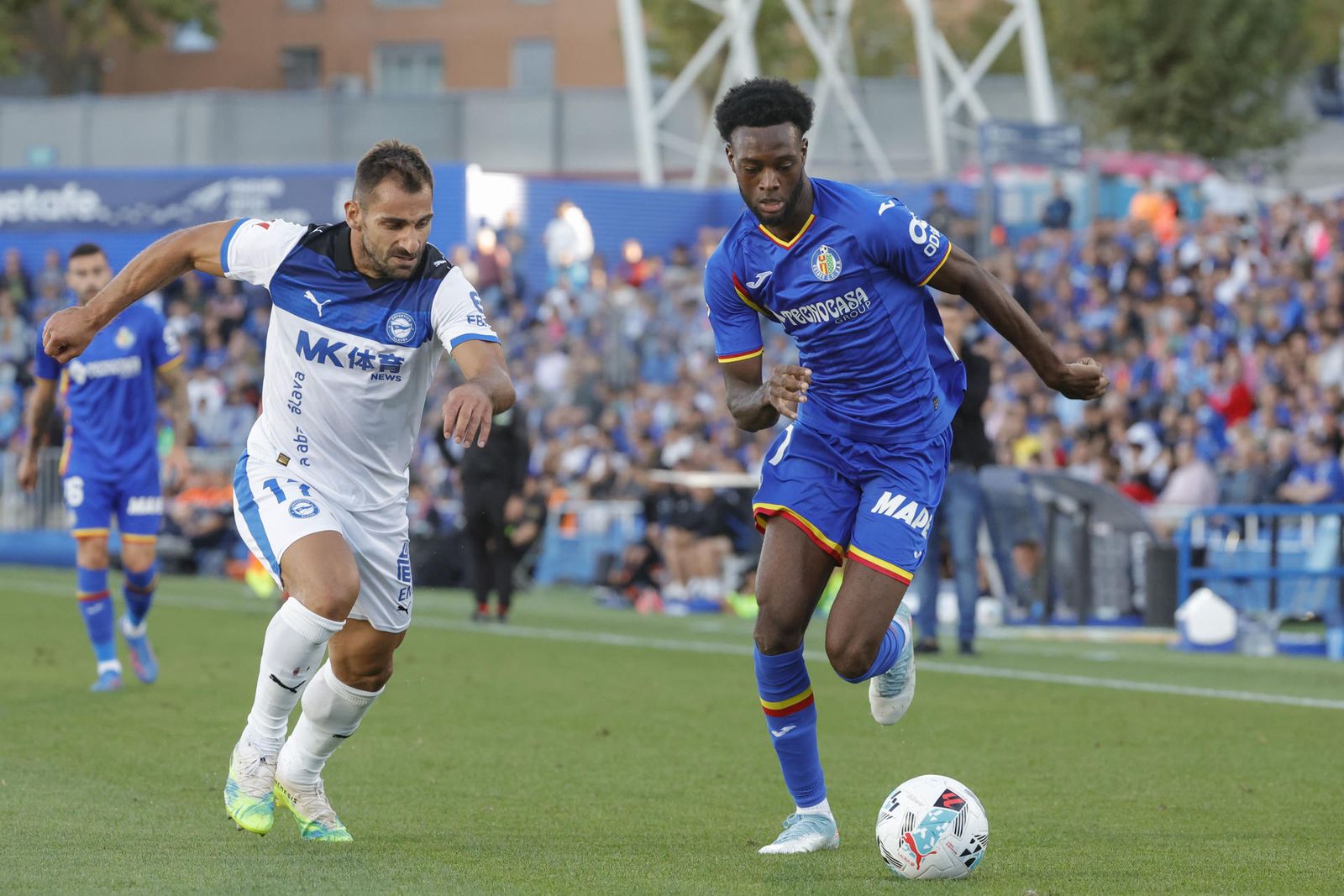 Kamara ante el Alavés