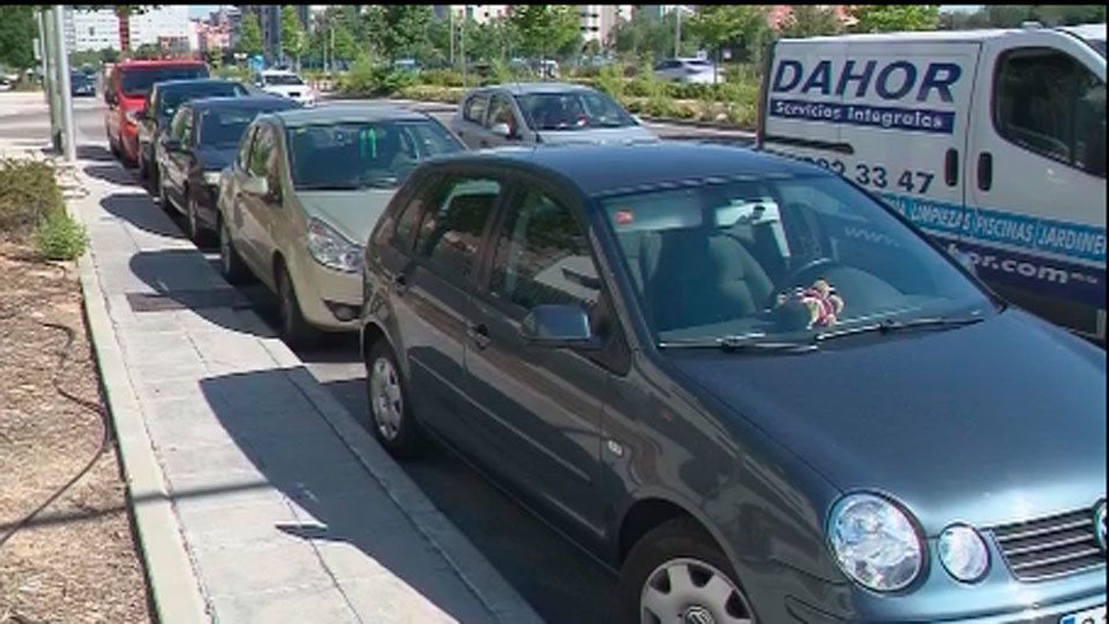 Abandona a su hija en el coche y dice que se le olvidó llevarla a la guardería