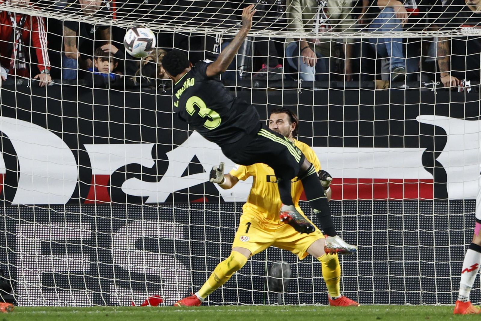 Militao marca al Rayo Vallecano