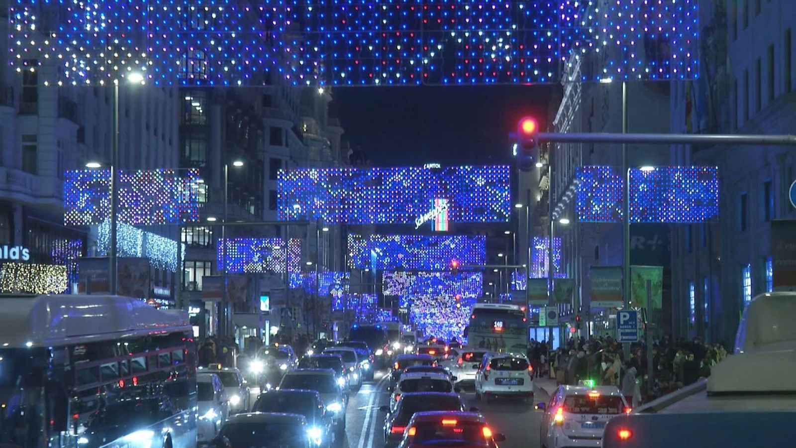 Naviluz vuelve a recorrer la iluminación navideña de Madrid