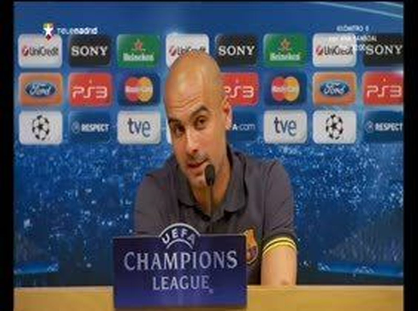 Guardiola defiende a Tello pero no lo alineará
