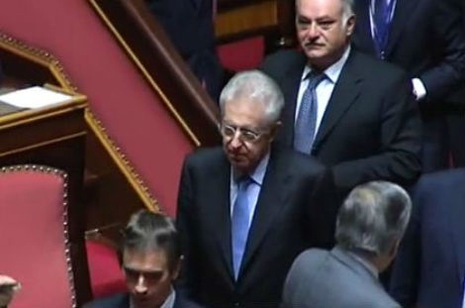 Mario Monti en el parlamento italiano