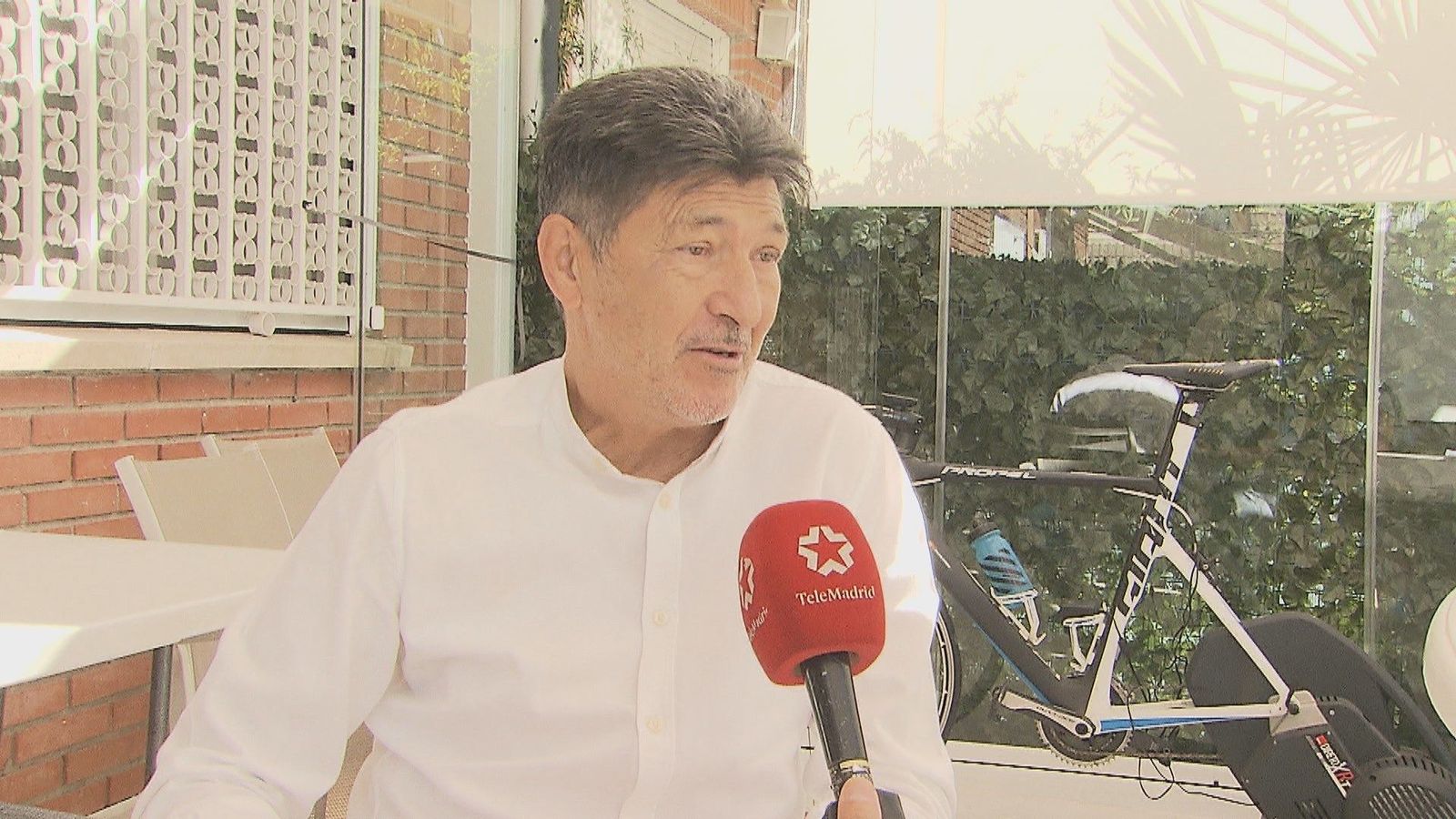 Eduardo Chozas, ex ciclista, sobre las protestas en La Vuelta: "Reivindicar es lícito, pero nunca con violencia"