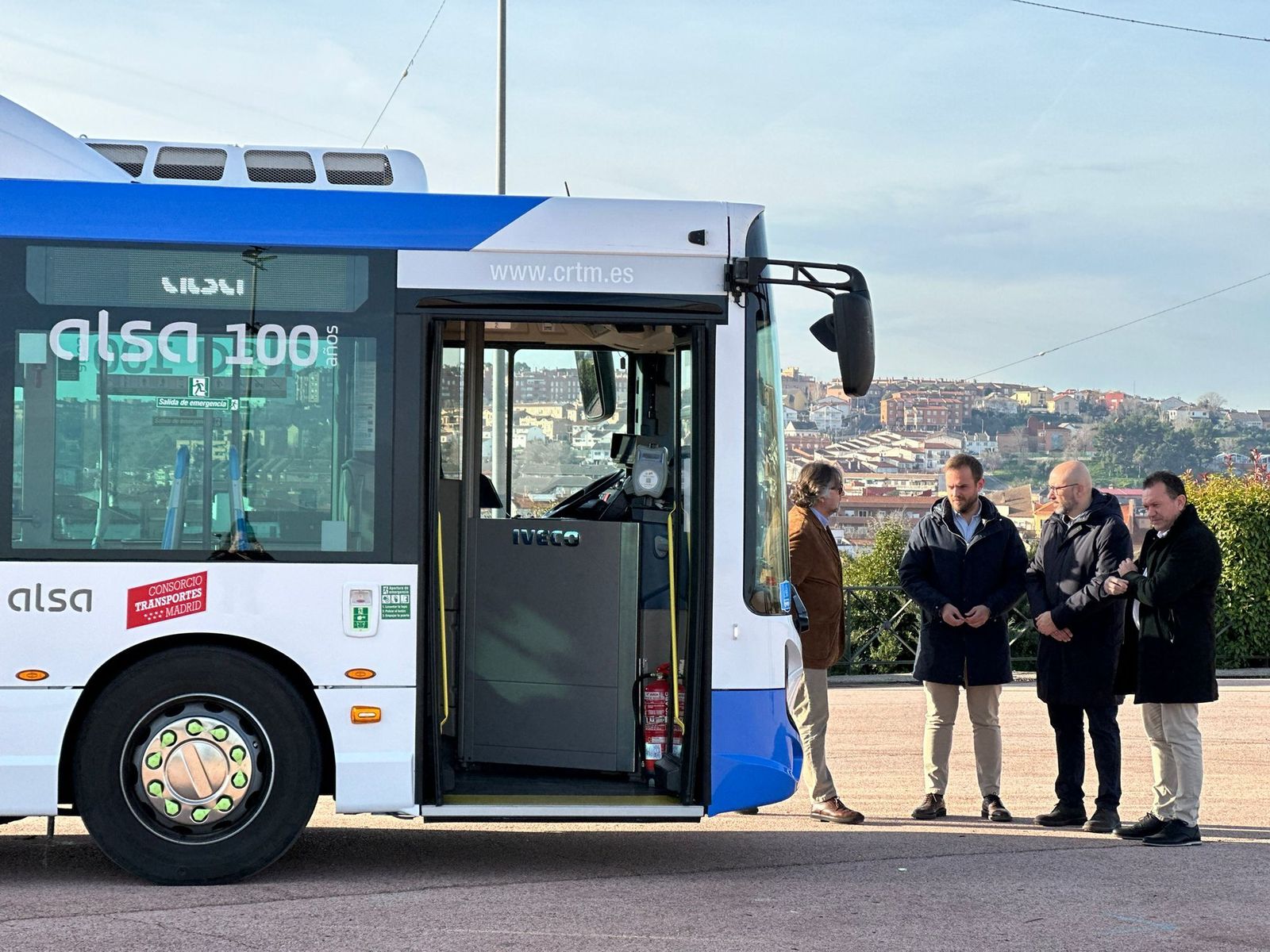 Presentación del primer autobús eléctrico de Arganda