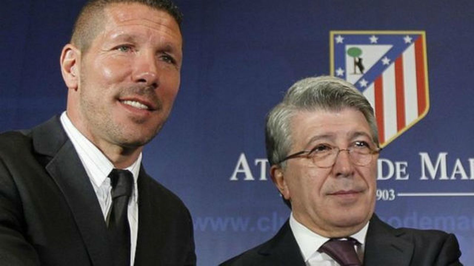 El Atlético renuncia a la cautelar y no podrá fichar en invierno