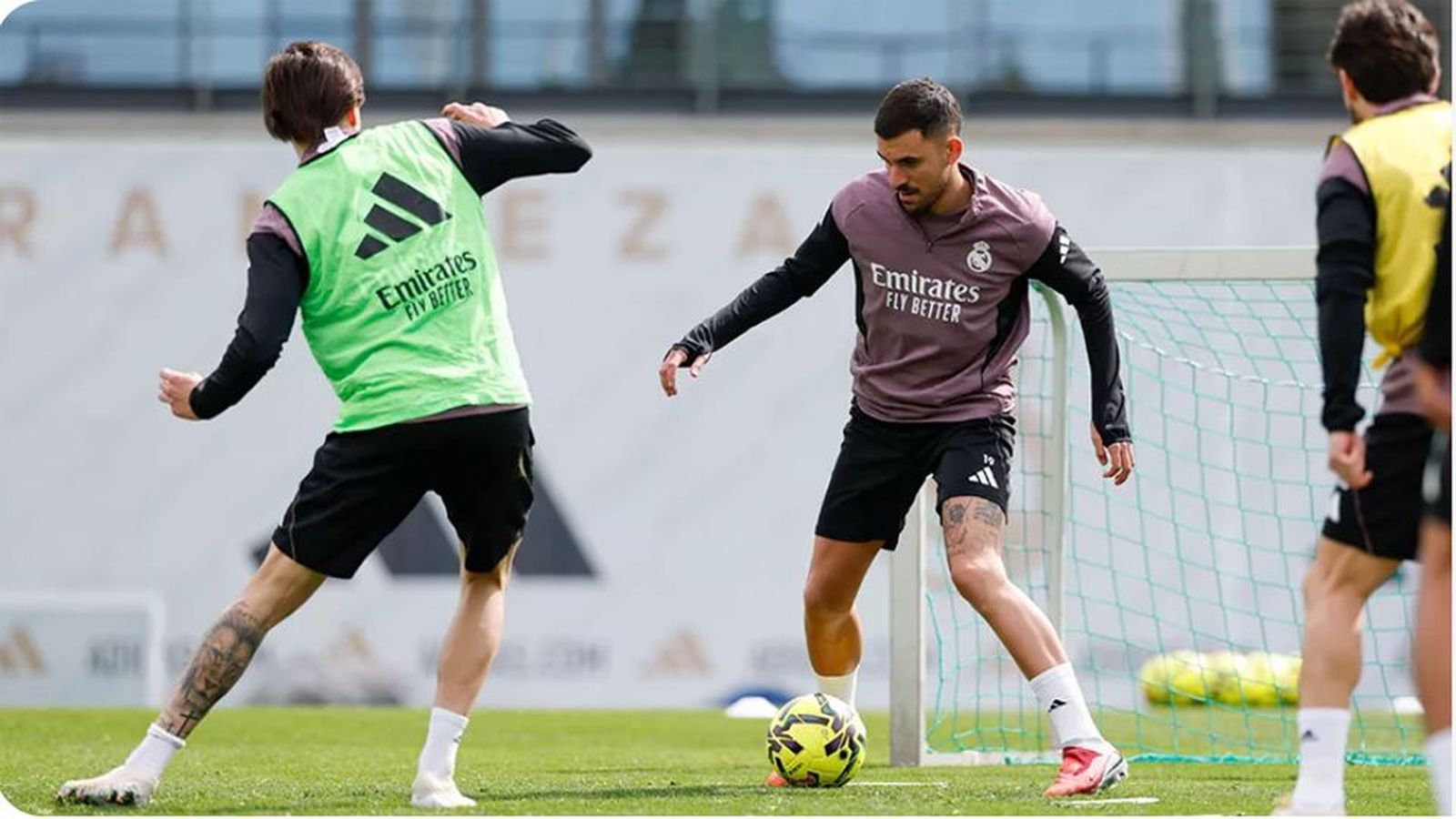 Ceballos hace trabajo parcial con el grupo en el Real Madrid