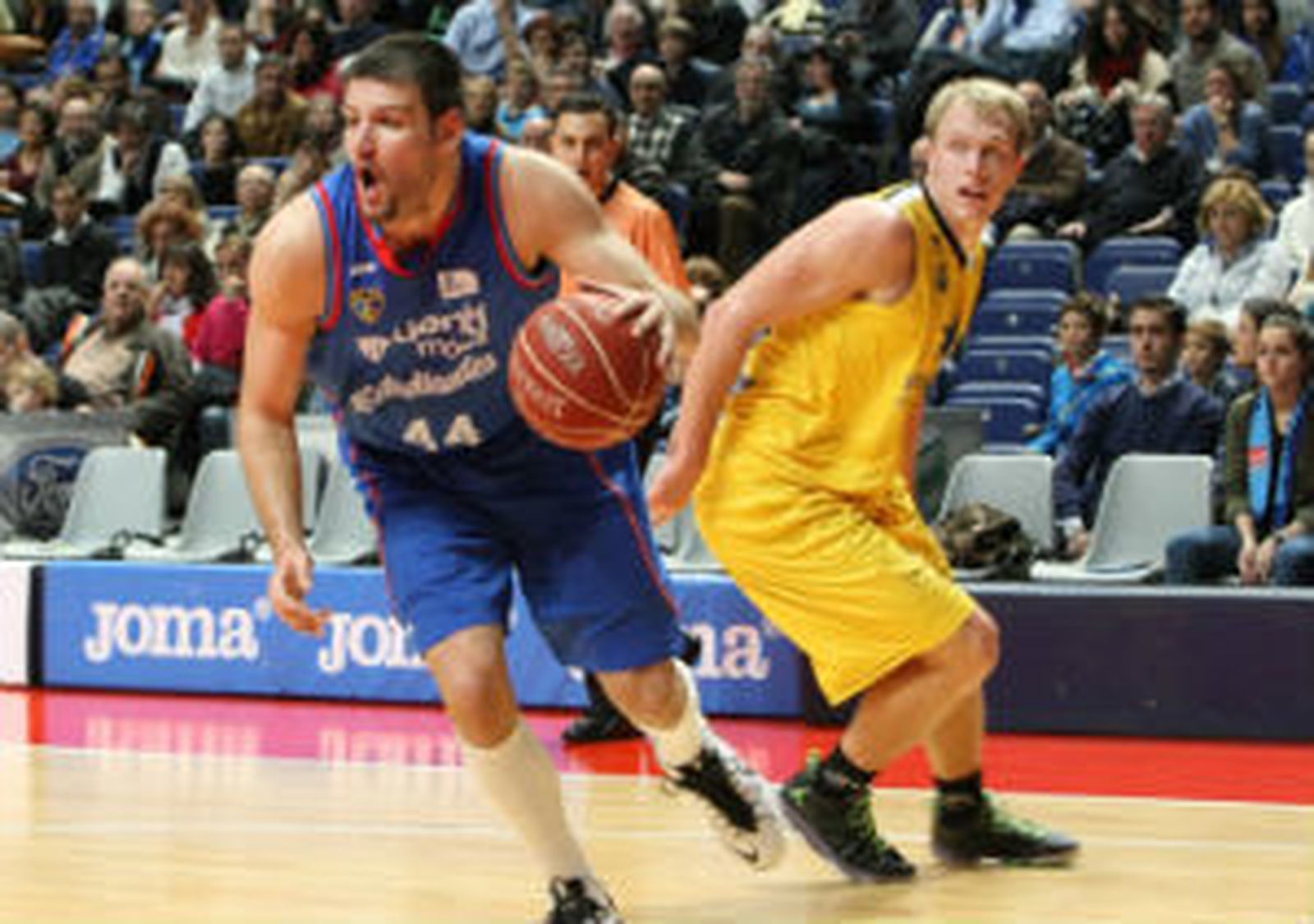 Estudiantes ante Tenerife