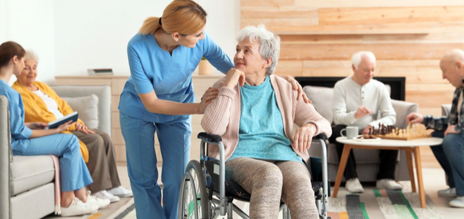 Formación y Empleo para trabajar en residencias de personas dependientes