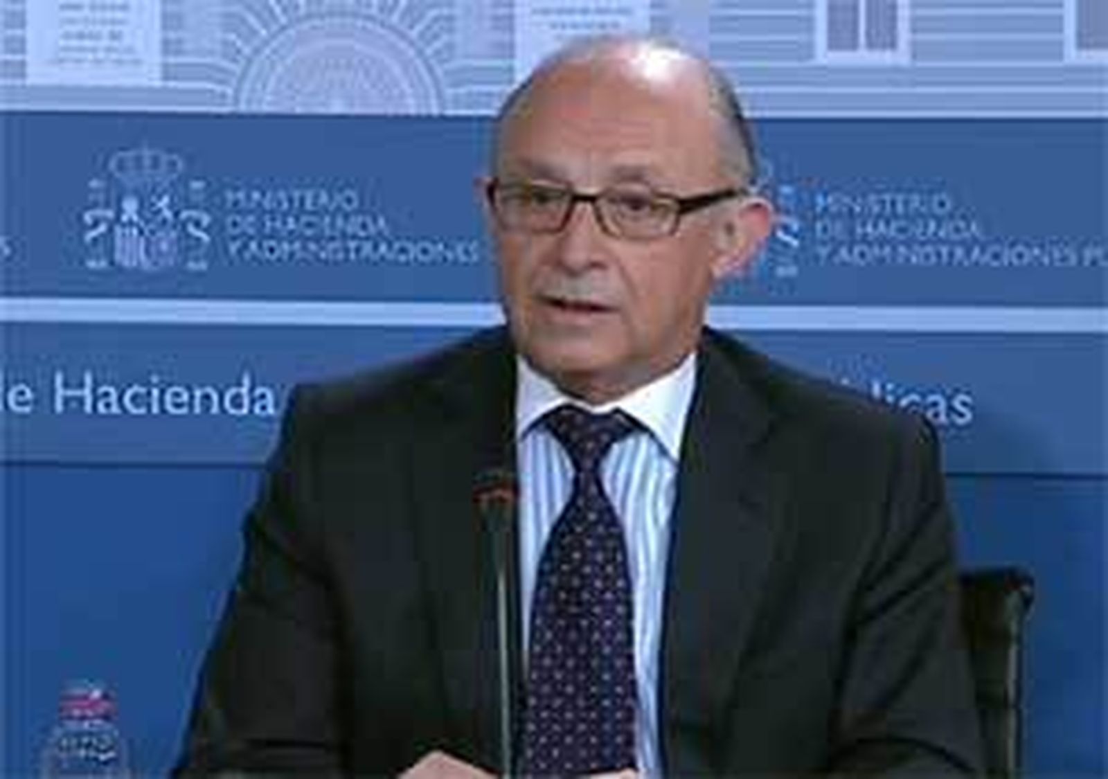 Las comunidades autónomas cierran el primer semestre con un déficit del 0,77%