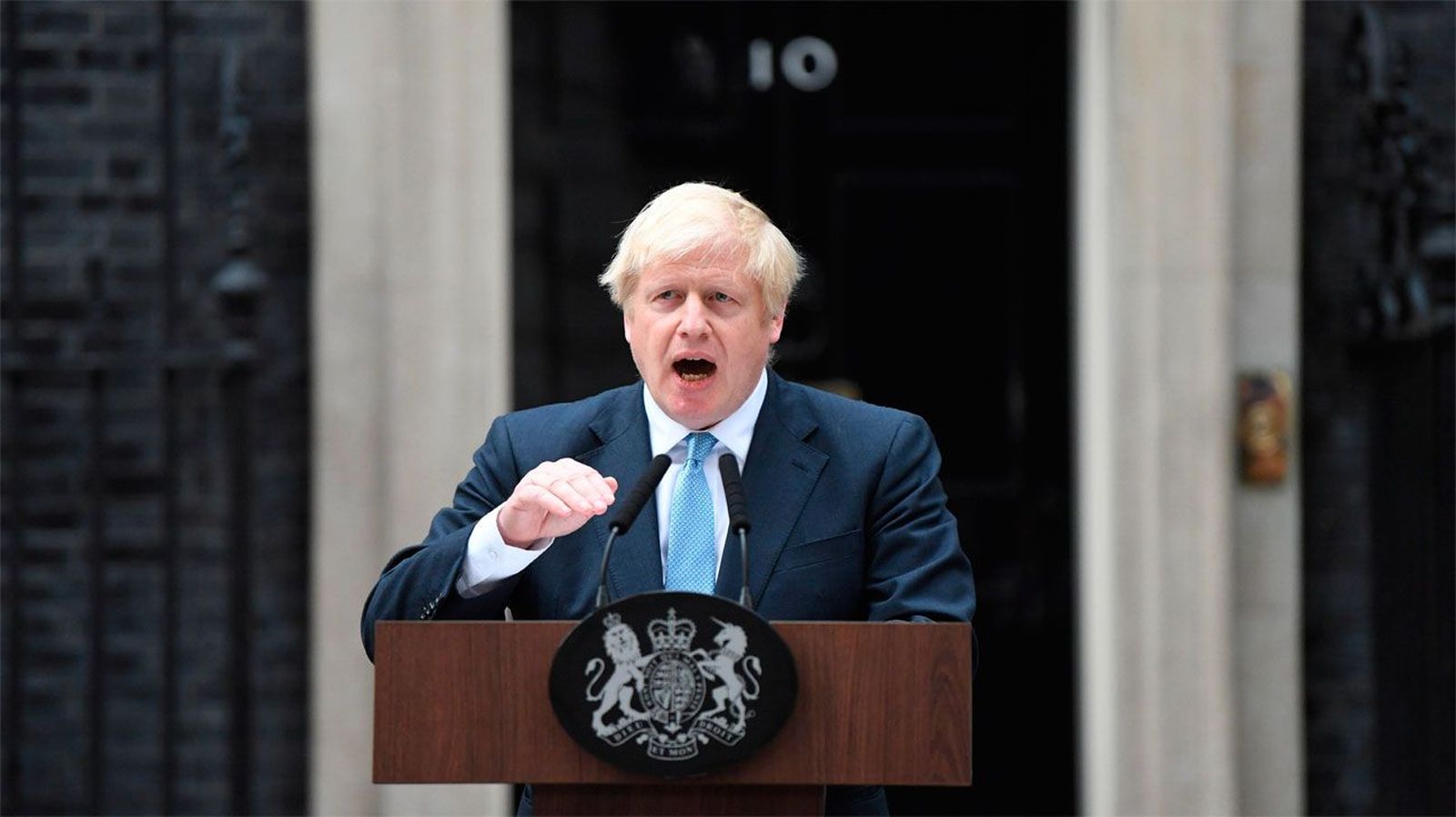 Johnson dice que "bajo ninguna circunstancia" pedirá a Buselas retrasar el "brexit"