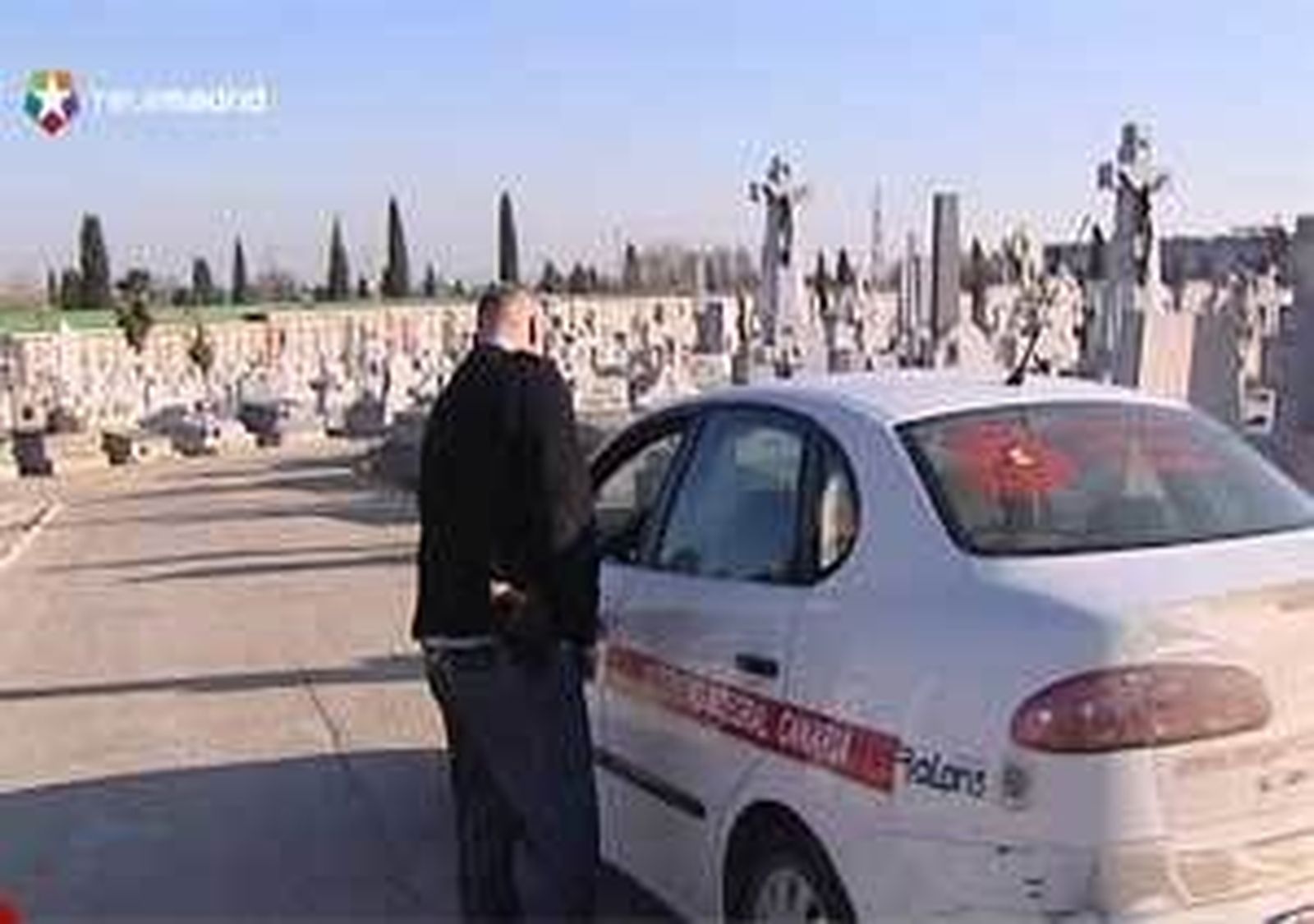 Los cementerios madrileños refuerzan la vigilancia ante el aumento de los robos
