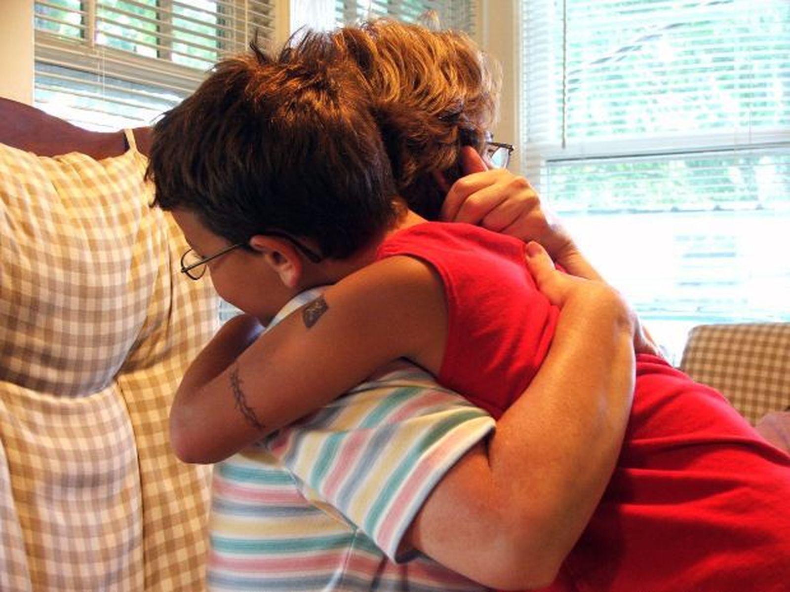 abrazo_madre_hijo
