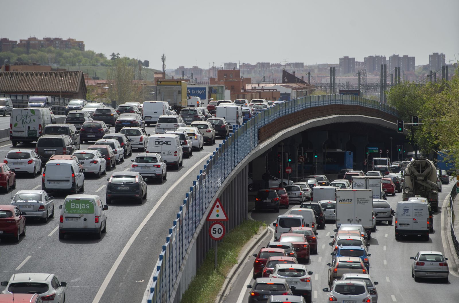 Puente elevado de la M-30 en Vallecas