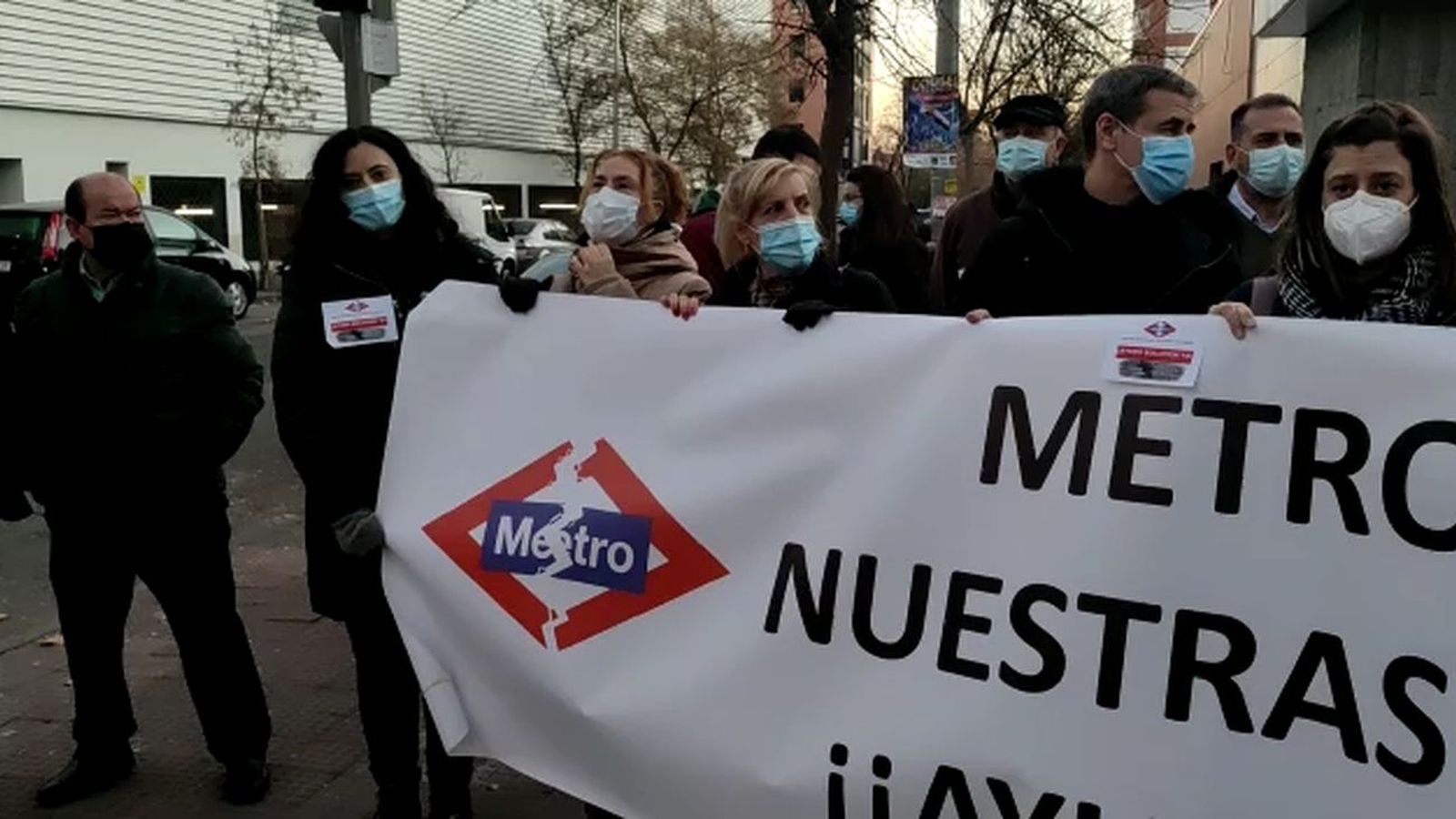 Manifestación de vecinos afectados por el metro de San Fernando